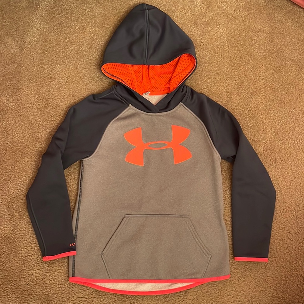 Under Armour girls sweatshirt size S